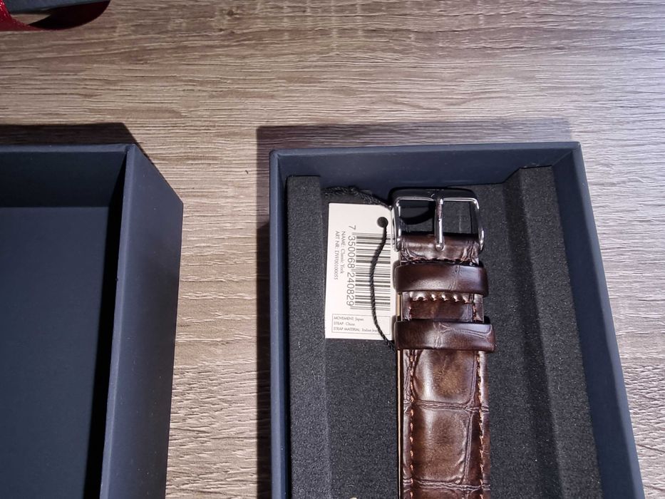 Ceas Daniel Wellington + cutie si punga cadou