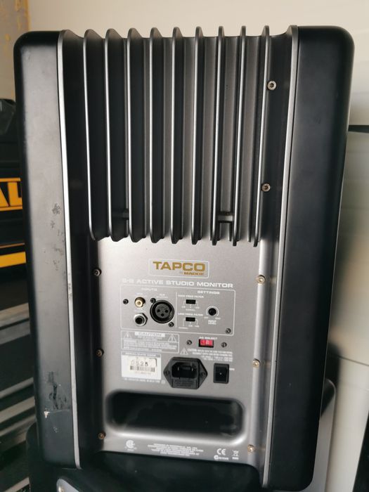 Monitoare studio Mackie tapco