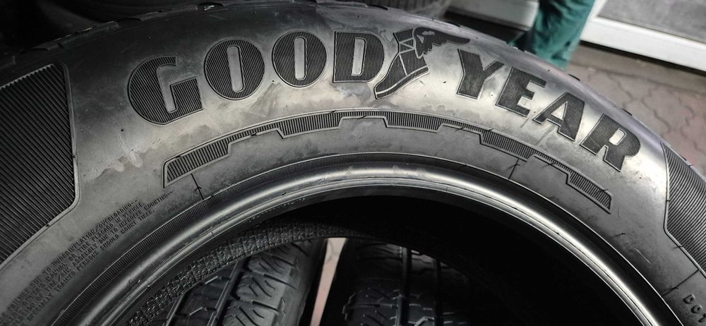 anvelope Goodyear 255/65/18