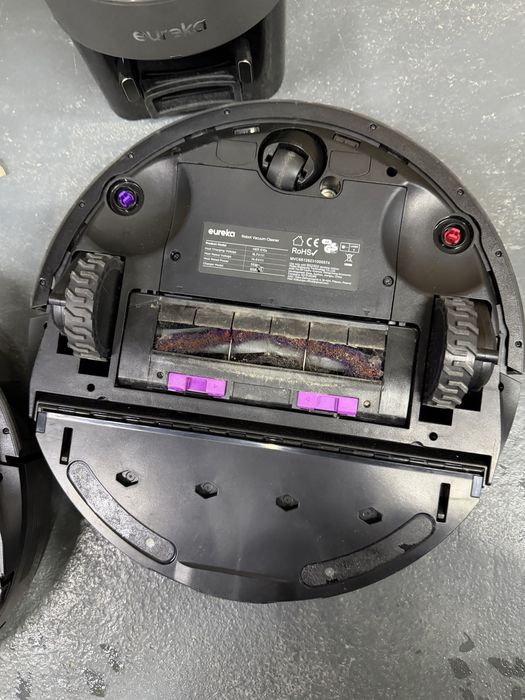 Aspirator robot Eureka NER E10S - 2 bucati - defecte