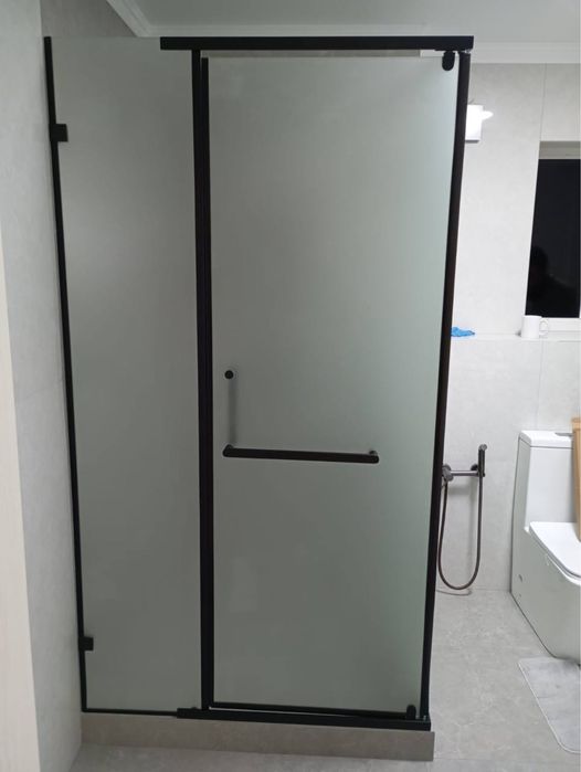 Душевая кабина стекло