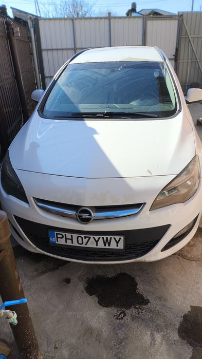 Astra Sports Tourer 2.0/165CP