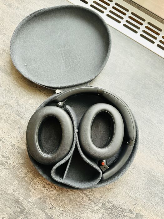 Casti over the ear SONY WHXB910NB