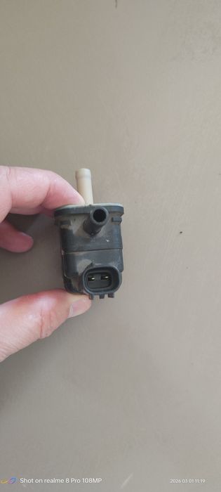 Клапан адсорбера Тойота камри