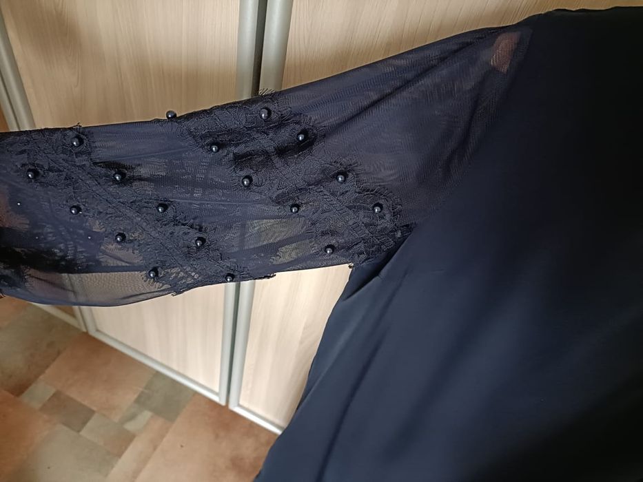 Платье нарядное  размер 50