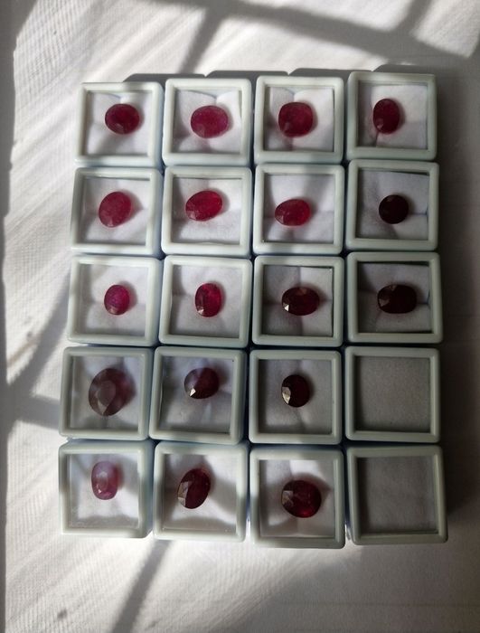 Рубин натуральный срочно