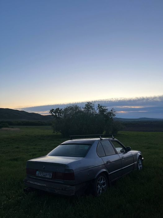 Продам BMW бмв 520