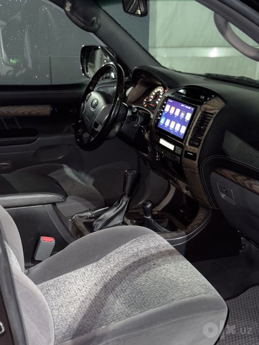 Toyota prado J120