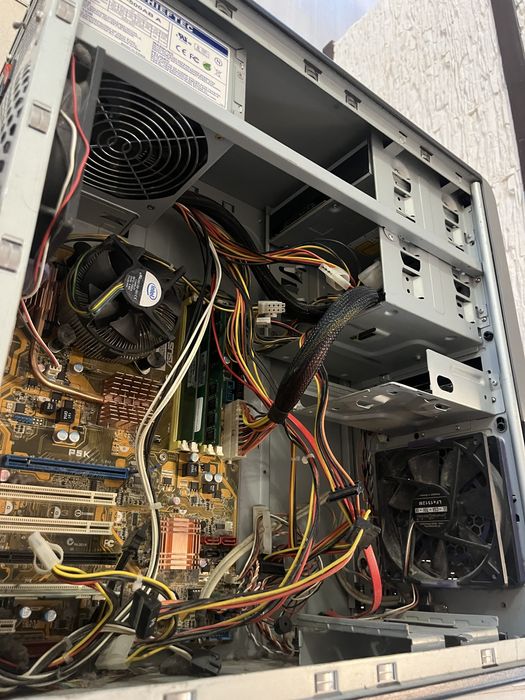 Компютър цял или за части