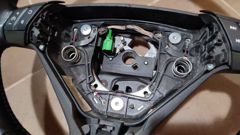 ВОЛАН + Airbag за VOLVO S60/V70/XC70; КРАЙНА цена