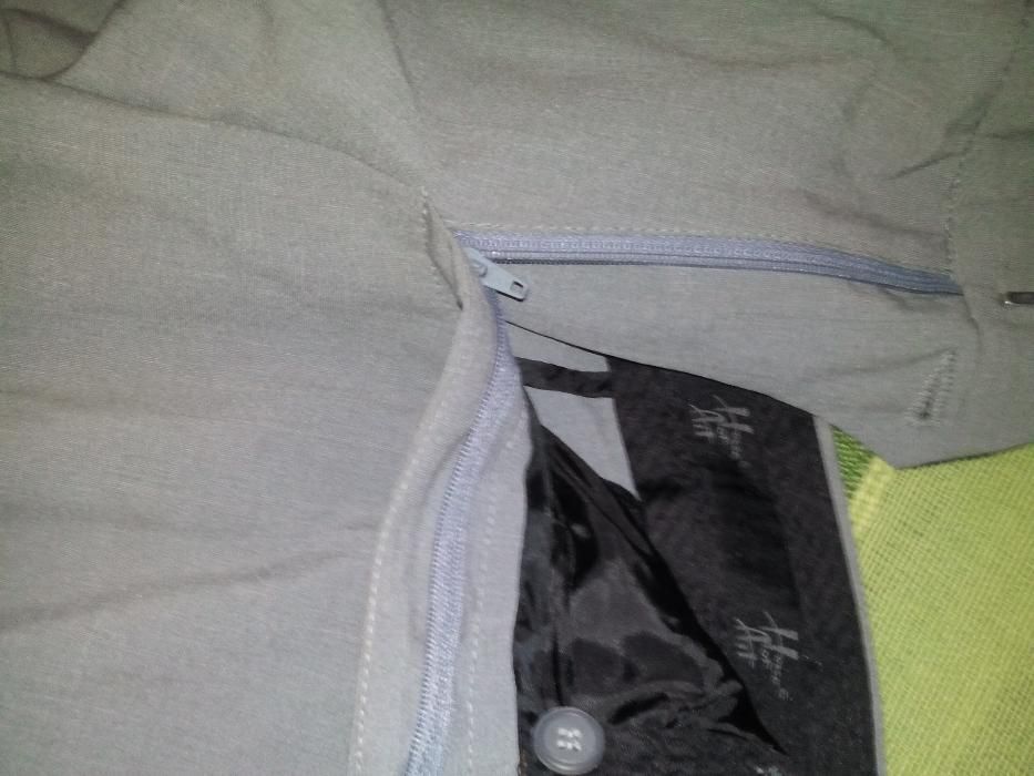 Vand costum de la House of Art,elegant,nepurtat,nr.52,subtire ,de vara