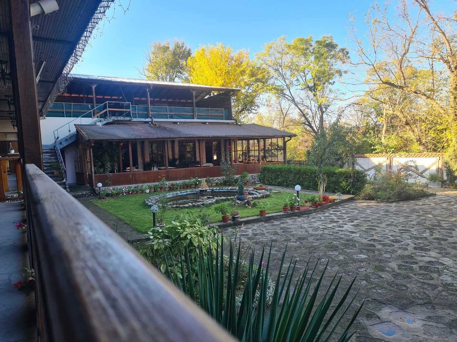 Продава се Заведение в Хасково, Младежки хълм - 200 кв.м за 2250 €/кв.м - Снимка #3