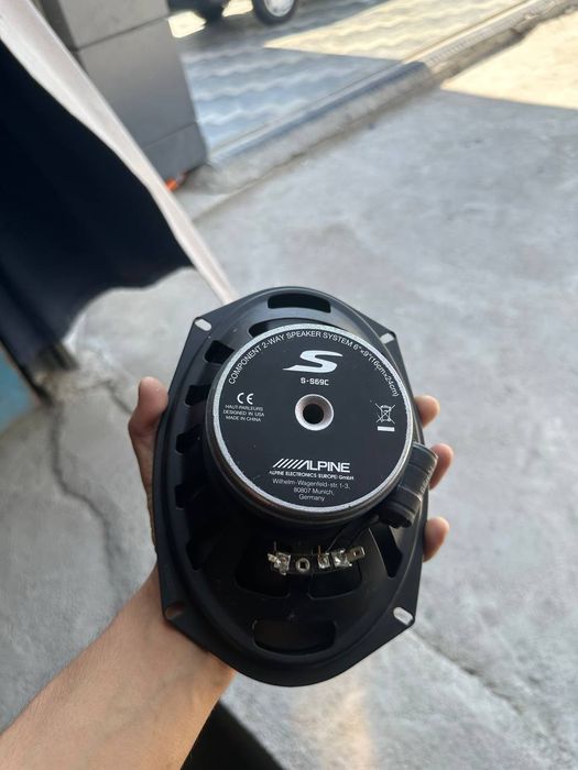 Двухкомпонентная акустика