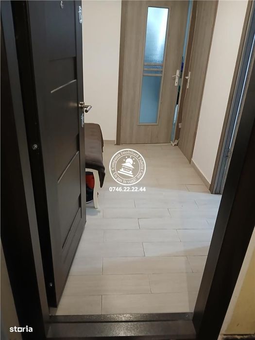 Apartament 3 camere  de vanzare  Podu Ros,