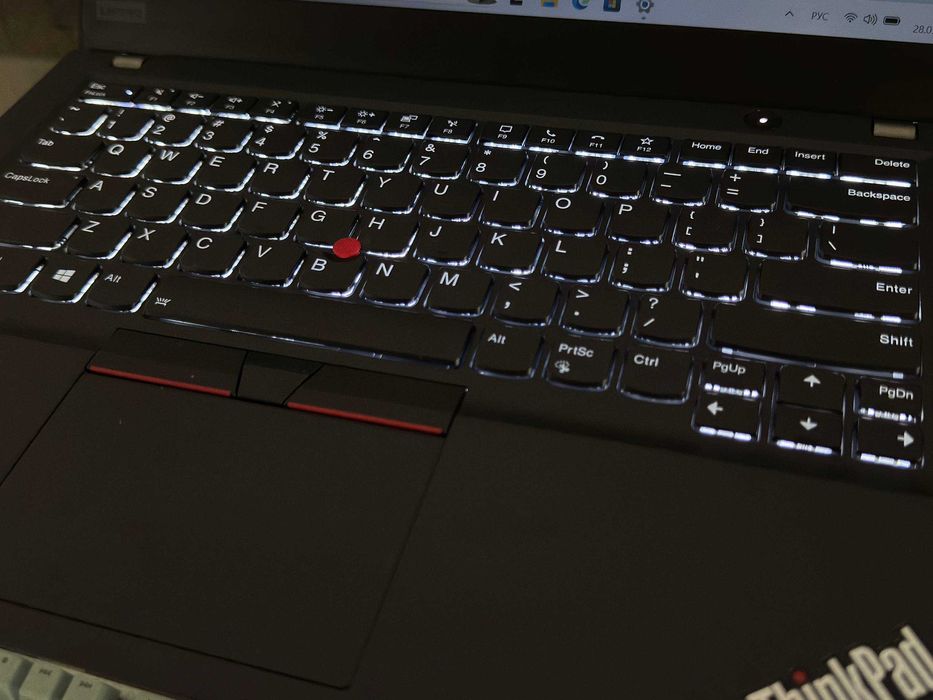 Lenovo ThinkPad T14s AMD 7 PRO 4750U озу16гб 256ssd