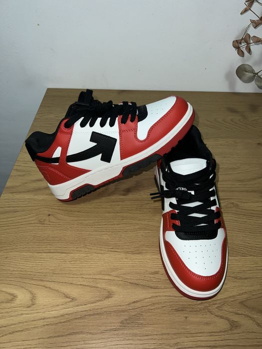 Off white out off office