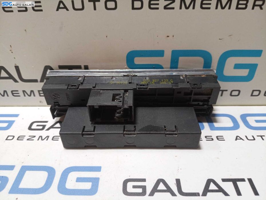 Panou Consola Buton Butoane ESP Senzori Parcare Volkswagen Tiguan 5N 2007 - 2011 Cod 5N2927132C [M4864]