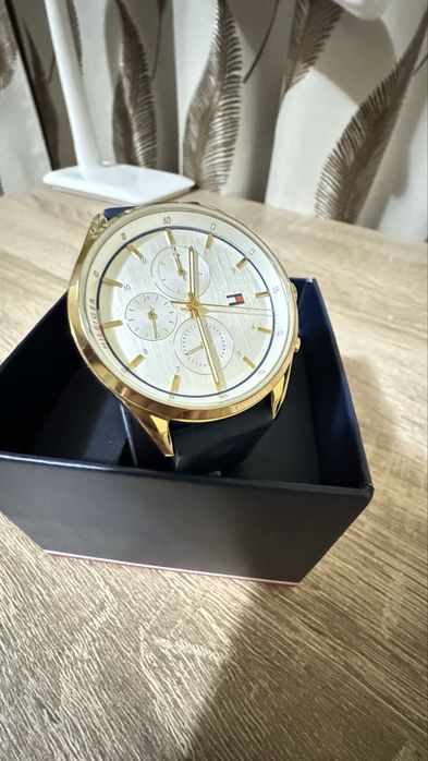 Ceas dama Tommy Hilfiger, Stare foarte bună