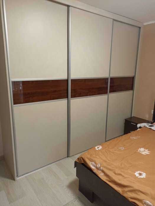 Vand apartament 3 camere, zona soarelui