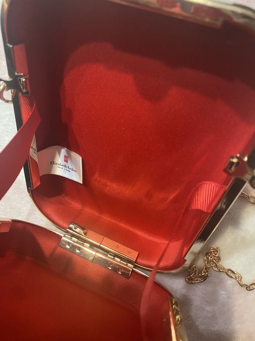 Оригинален клъч чанта-Elizabeth Arden