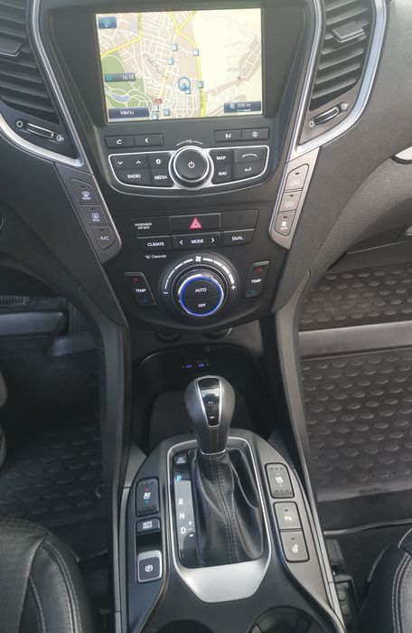 Hyundai Grand Santa Fe - EXECUTIVE FULL