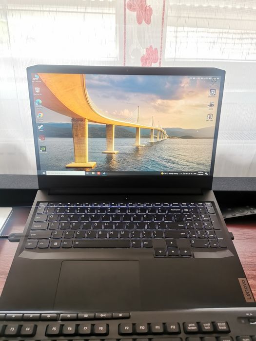 OFERTA Laptop Lenovo Gaming ideapad 3, Ryzen 5 5600h, 16 gb ram, stare impecabila