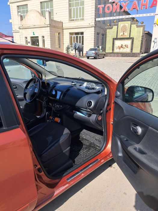 Ниссан ноте 2007 на автомате