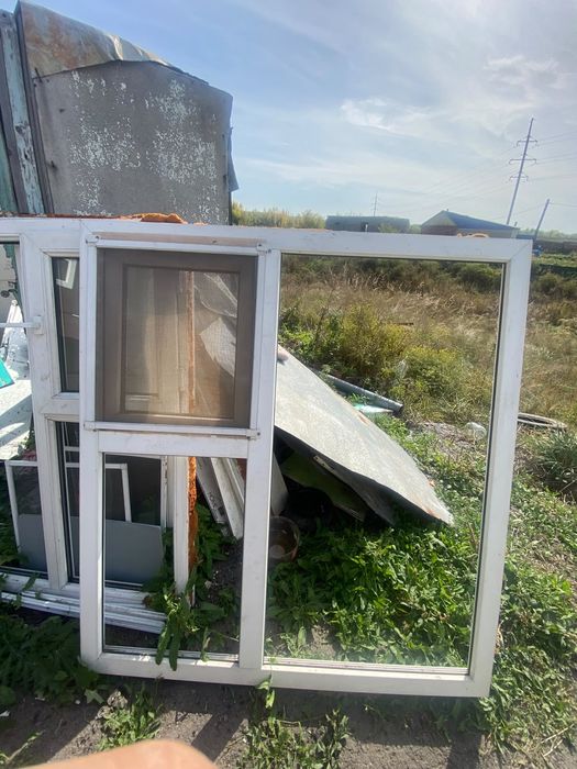 Плам окна рамы со стеколом б/у