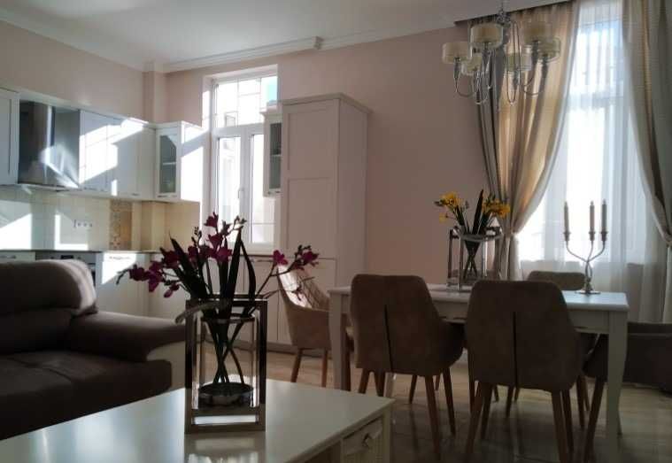 Дава се под наем Тристаен апартамент в София, Бояна - 98 кв.м за 498.27 € - Снимка #1