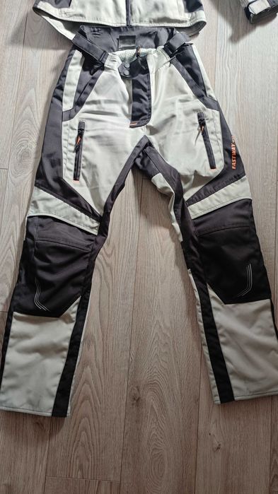 Дамски текстилен екип FASTWAY since1955