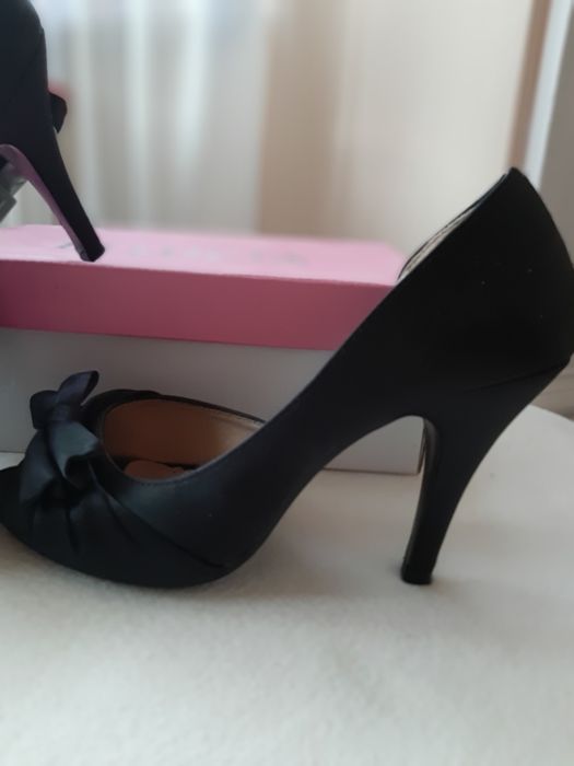 pantofi matase 37