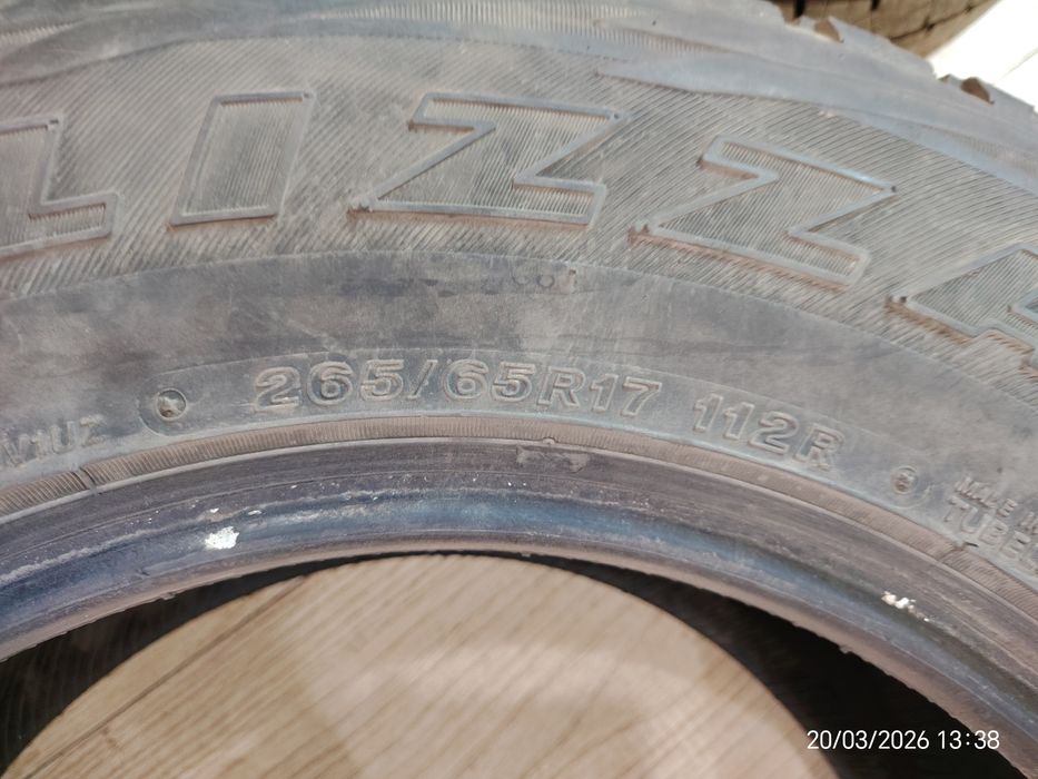 Продам баллон 265/65R17 Bridgestone.