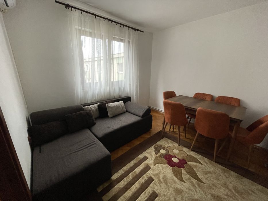 Apartament cu 3 camere de vanzare - strada Hunedoara, cartierul Mureseni, Tg-Mures