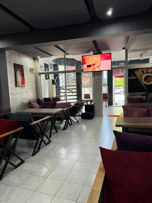 Продава се Хотел в Харманли - 450 кв.м за 556 €/кв.м - Снимка #12