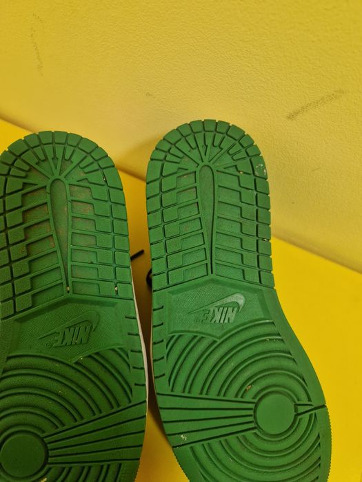 Маратонки nike 42