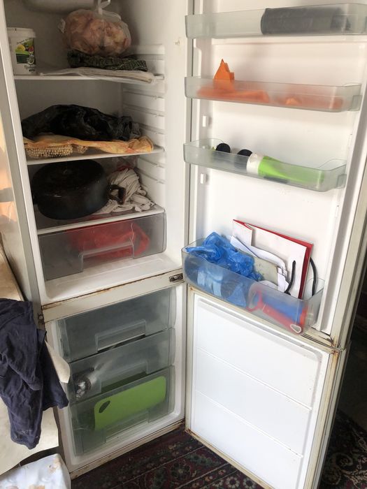 ПРОДАМ холодильник Самсунг