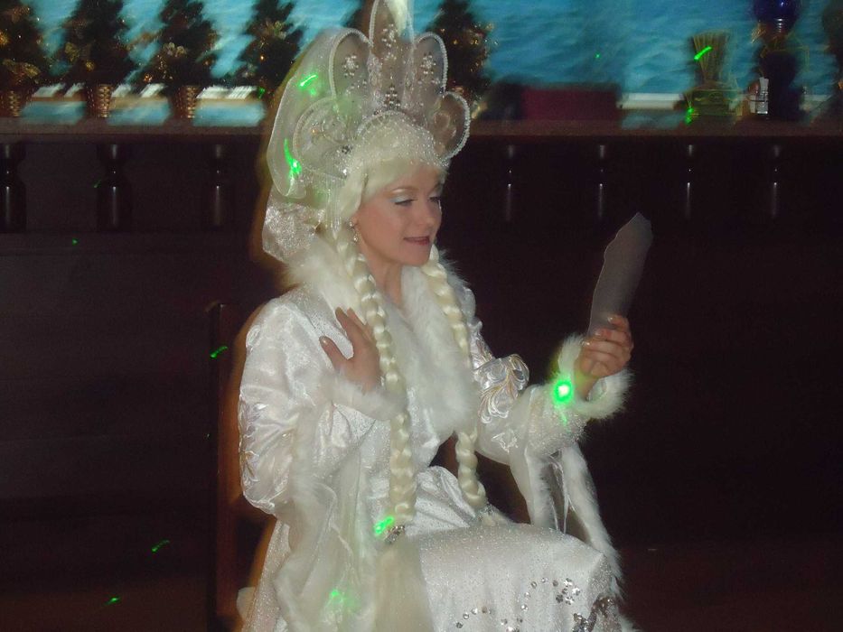 Дед Мороз с поздравлением