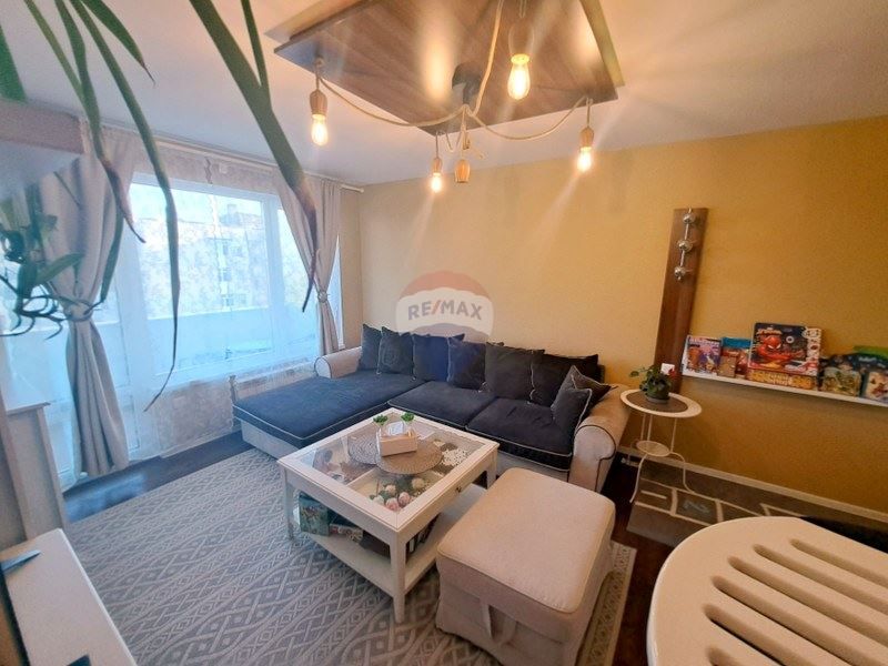 Продава се Тристаен апартамент в Варна, Кайсиева градина - 92 кв.м за 1685 €/кв.м - Снимка #3