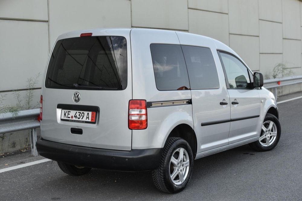 Volkswagen Caddy 4x4 2.0 Tdi 110Cp —4x4-Euro5-2014-4Motion-Clima-2Locuri-Webasto—