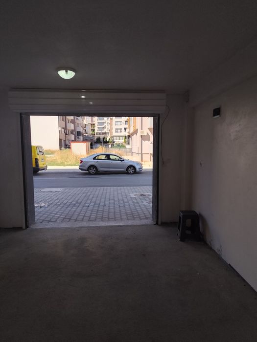 Дава се под наем Гараж / Паркомясто в Кърджали, Възрожденци - 25 кв.м за 91.8 € - Снимка #5