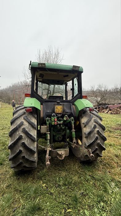 Tractor John Deere