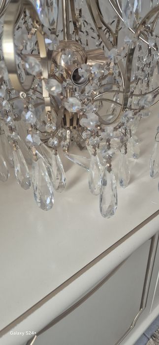 Люстра в гостиную