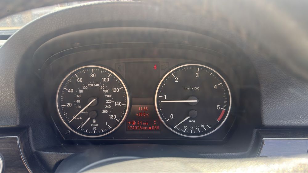 BMW 3 Series 2012 — imagine 5