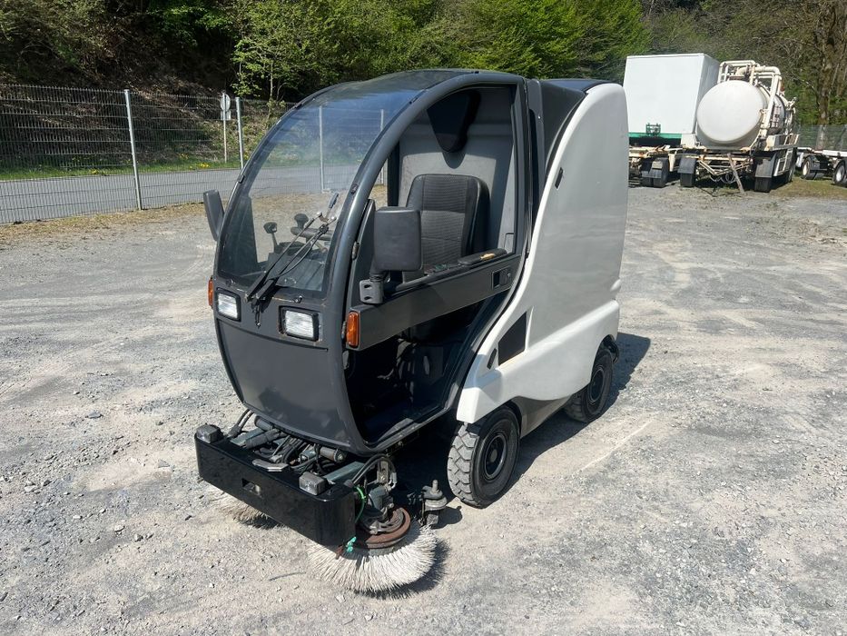 Maturatoare stradala vand Multicar Unimog Gunoiera