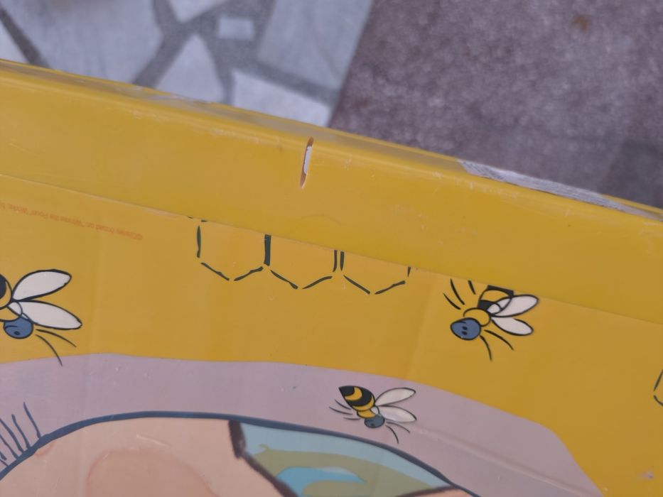 Продавам детски масички