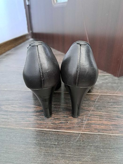 Pantofi  dama din piele