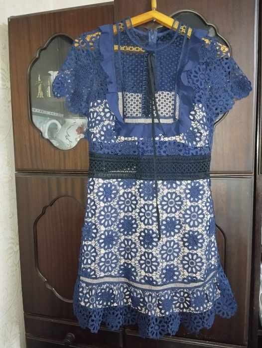 Продам платья,оригинал