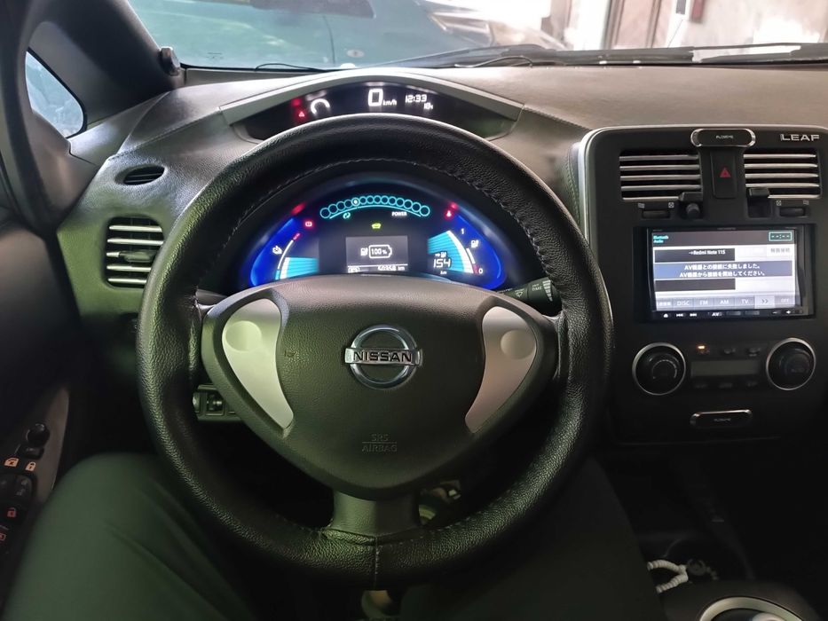 Электромобиль Nissan Leaf 2013
