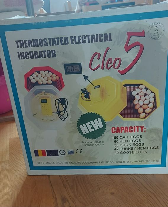 Инкубатор Клео 5