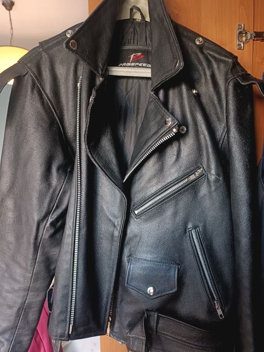 Черно Кожено Яке